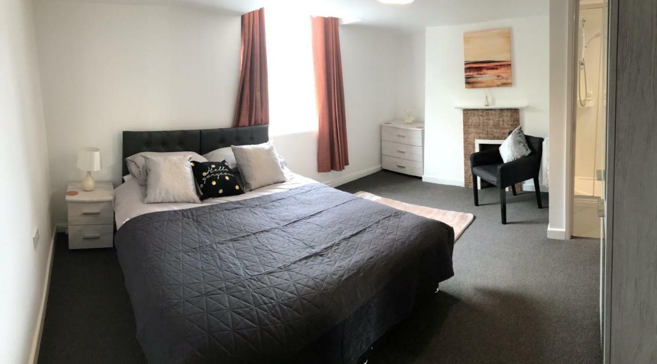 2 Bed Apartment With 2 Ensuites-Near Train Station /Mayflower /City Southampton Buitenkant foto